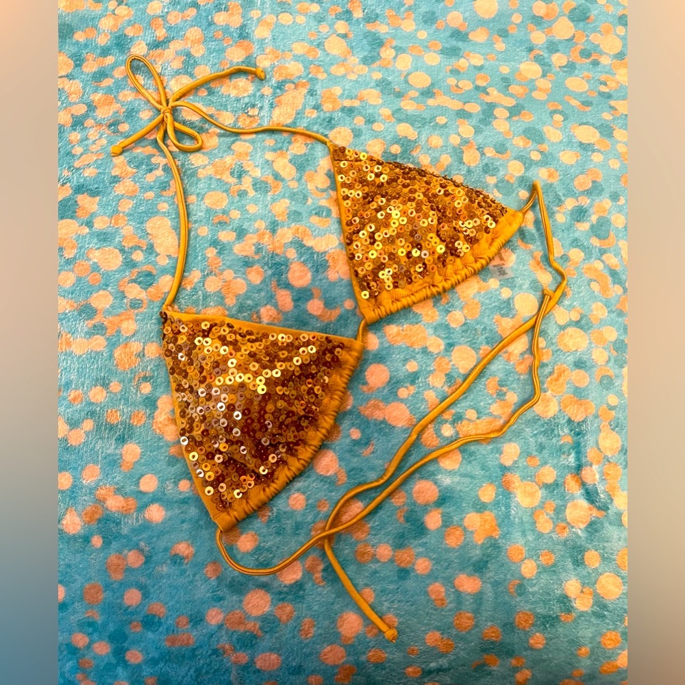 GUC! Victoria’s Secret Gold Sequin Triangle Bikini Top-Size Large!!
